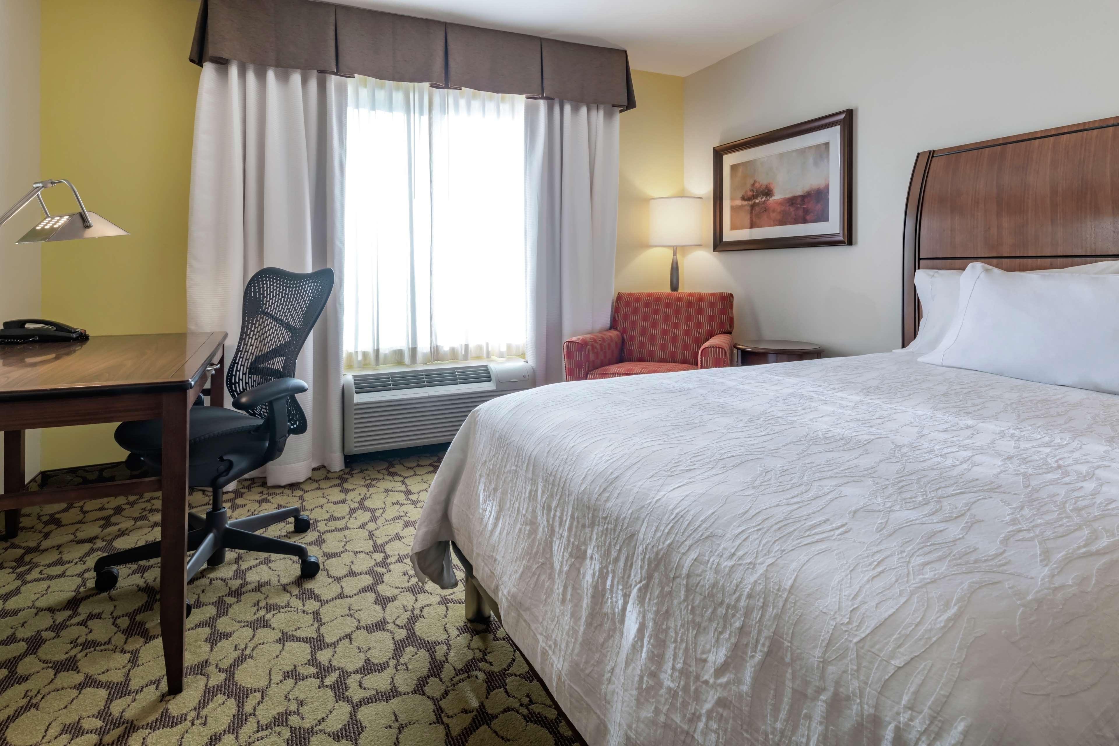 Hilton Garden Inn Devens Common Exterior foto
