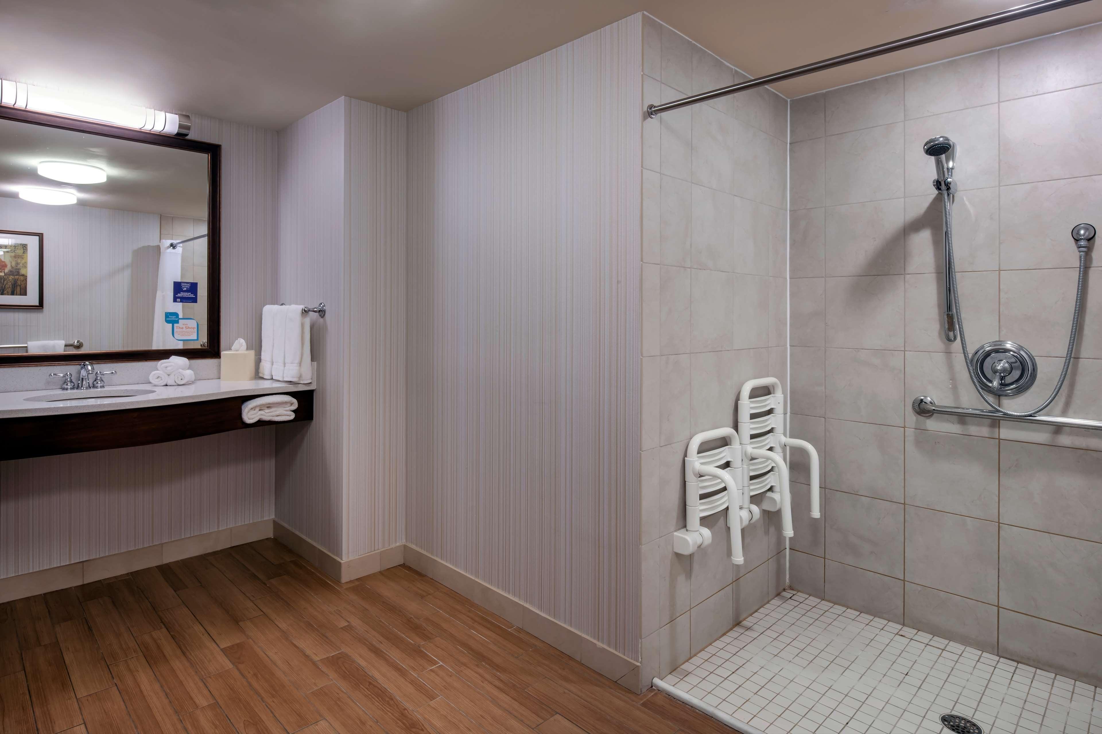 Hilton Garden Inn Devens Common Exterior foto