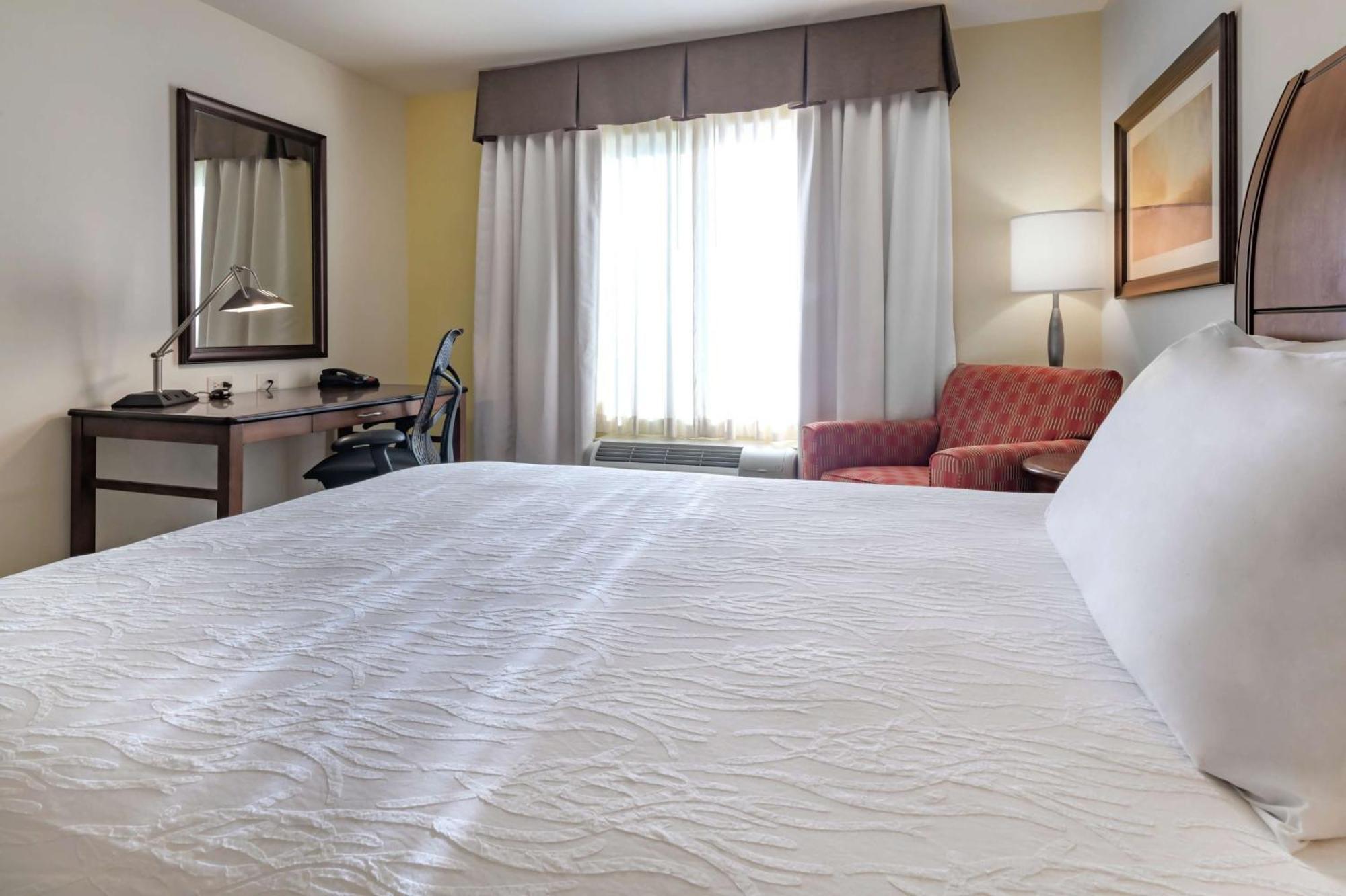 Hilton Garden Inn Devens Common Exterior foto
